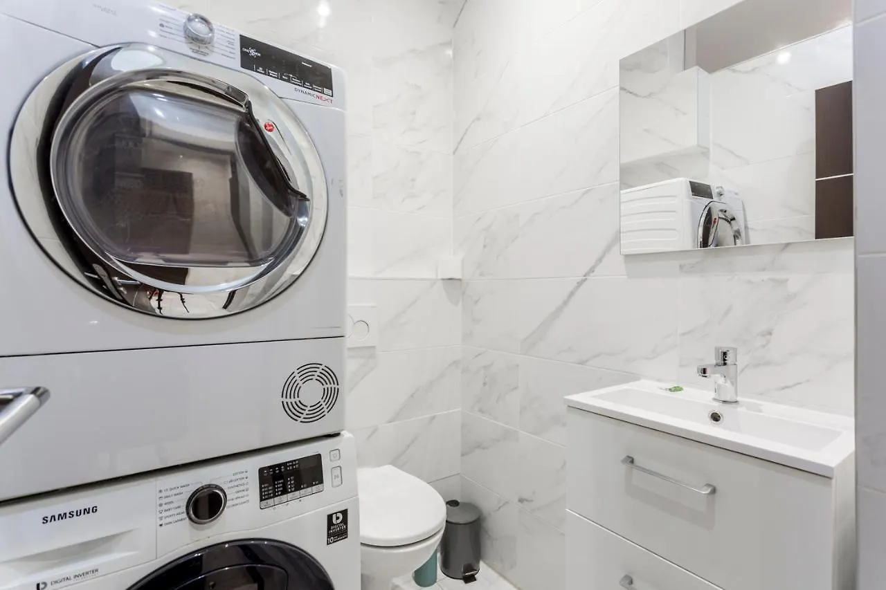 180 Eden, Luxury At Sacre Coeur Apartment Paris